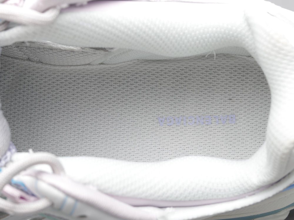 LW - Bla Track II Hollow Out White Sneaker