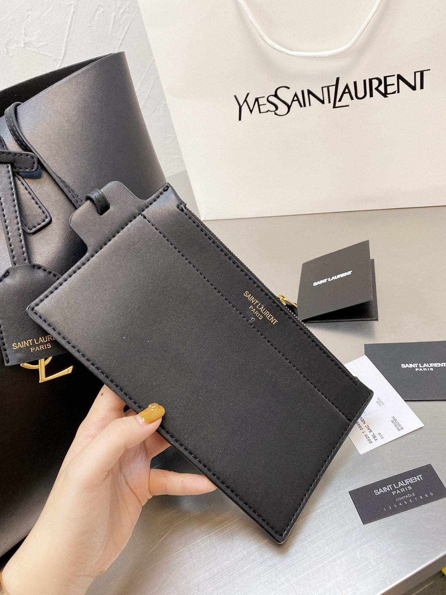 LW - Luxury Handbags SLY 197