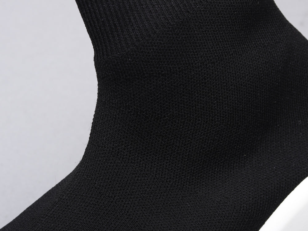 LW - Bla Socks Shoes Black and White Sneaker