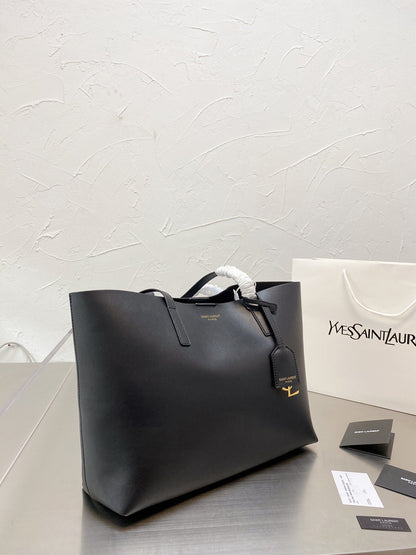 LW - Luxury Handbags SLY 197