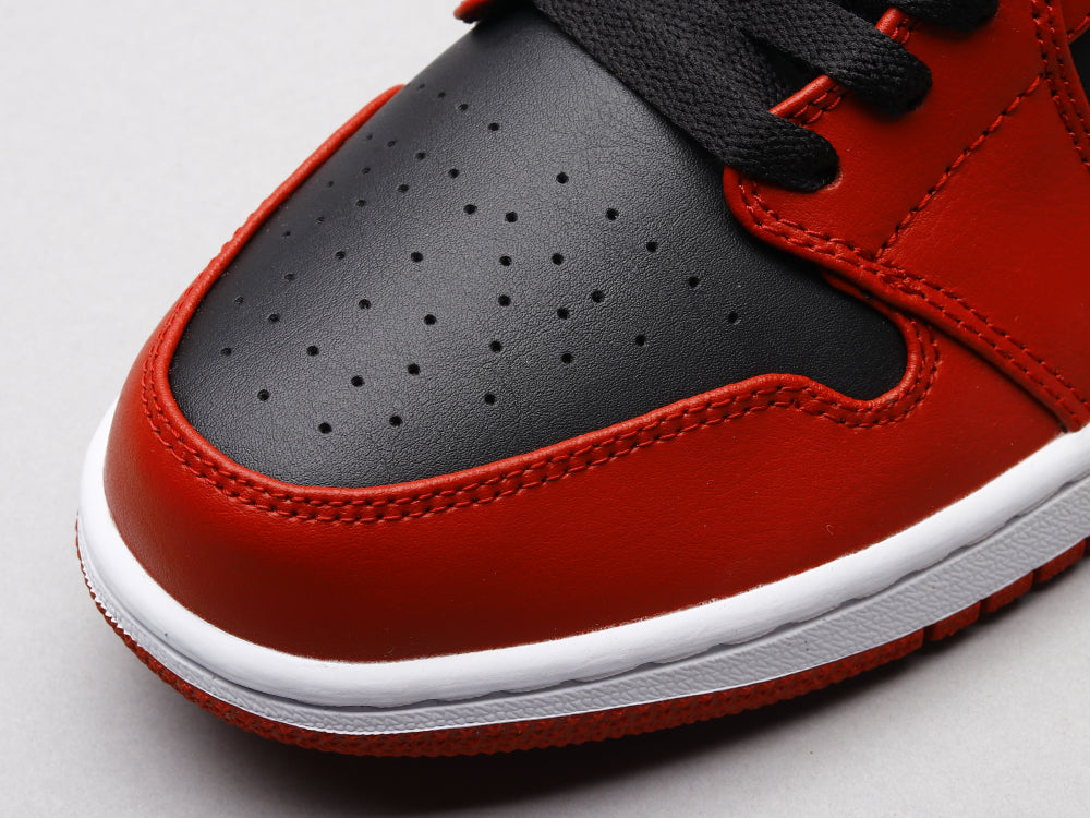 LW - AJ1 Reverse black and red forbidden to wear