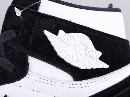LW - AJ1 horsehair black and white