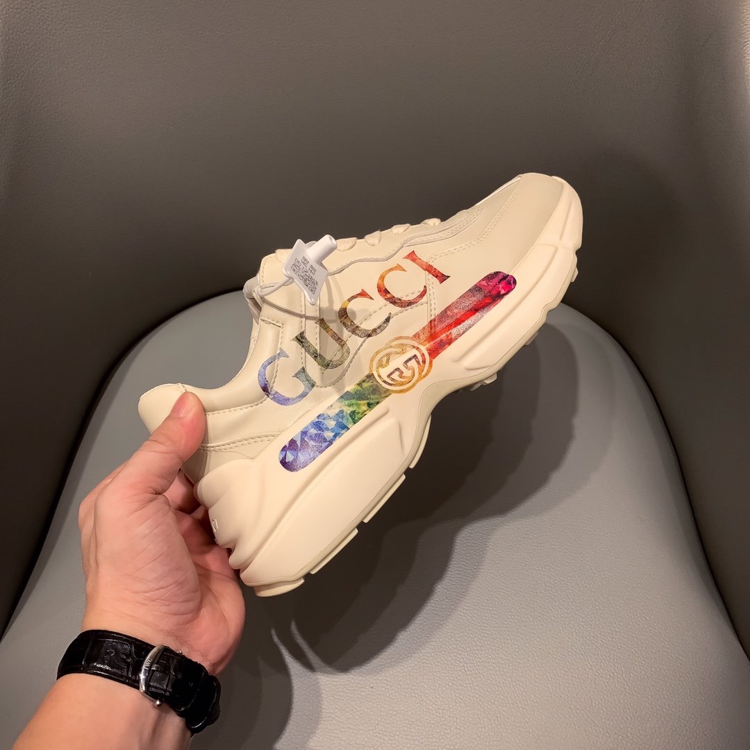 LW-GCI  RHYTON SNEAKER WITH RAINBOW 129